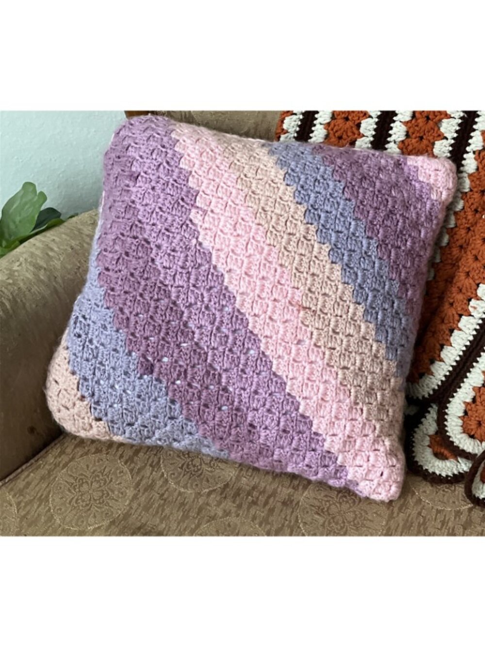 Vtg handmade crochet pastelcore throw pillow 16x16 nursery easter softgirl retro - Picture 2 of 5